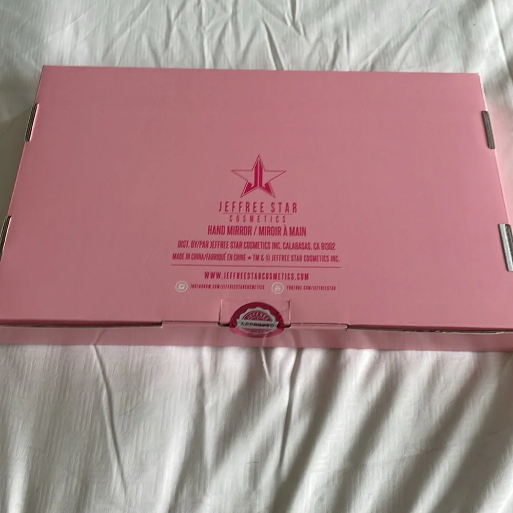 Jeffree Star mirror - baby pink chrome